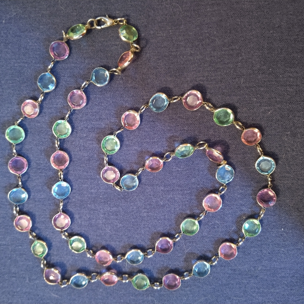 3 for💲25🌟flat disc circle plastic stone PASTEL COLORS necklace silver-tone